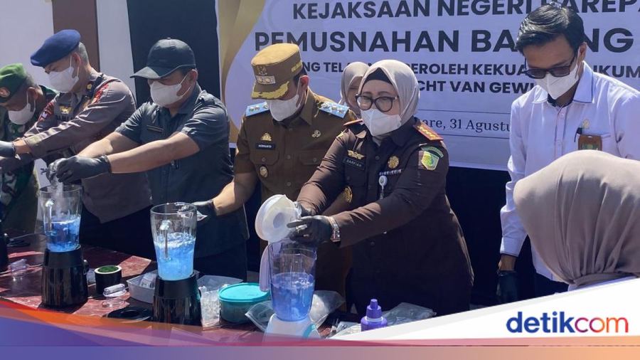 Kejari Parepare Musnahkan 1,5 Kg Sabu hingga Ganja dari 70 Perkara
