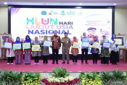 Pemkot Jaktim dorong lansia jadi teladan bagi keluarga dan lingkungan