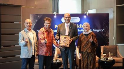 Dokter Urologi Mayapada Jaksel Semakin Teruji di Era Bedah Robotik