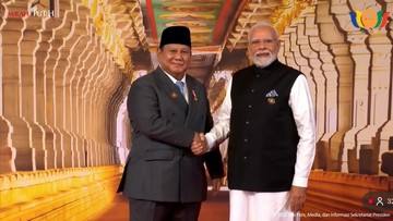 Prabowo Hadiri KTT ke-18 BRICS di India, Disambut Pelukan Hangat PM Modi