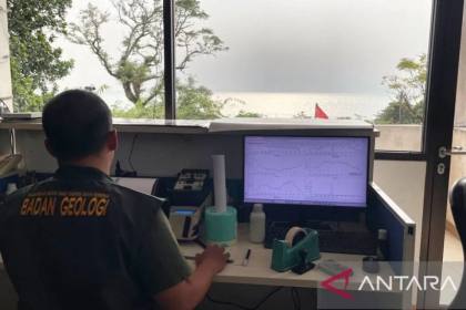 Kemenhub: Operasional bandara normal usai erupsi Gunung Anak Krakatau