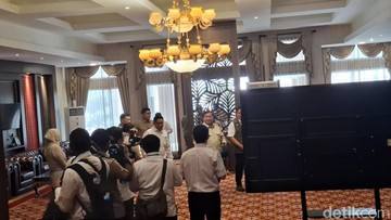 Setelah Pekanbaru, Prabowo Lanjut Tinjau Penanganan Karhutla di Palembang