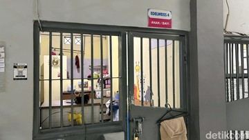 Sisi Lain Lapas Perempuan Bandung: Ada Bayi, MPASI hingga Jalan-jalan Keluar