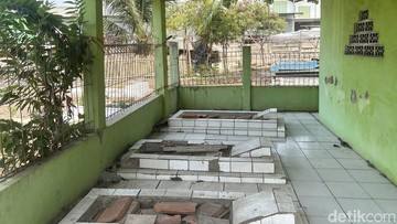 Melihat Pemakaman Tempat Muda-mudi Ziarah di Kelurahan Jurumudi Tangerang