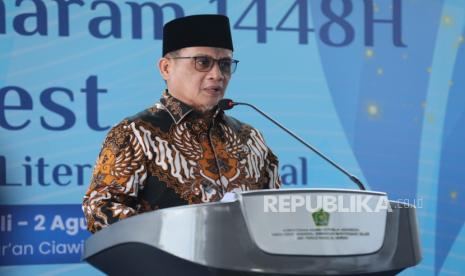 Wamenag Tegaskan Pemerintah Netral dalam Muktamar ke-35 NU