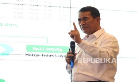 Mentan Ubah Aturan, Buruh Tani Tanpa Lahan Kini Bisa Akses Alsintan
