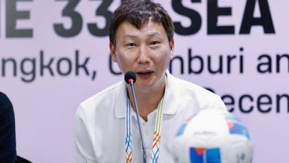 Kim Sang Sik Terima Julukan 'Raja Sepak Bola Vietnam'