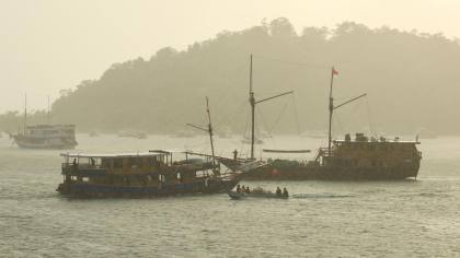 Waspadai Gelombang Tinggi, KSOP Labuan Bajo Tutup Pelayaran TN Komodo