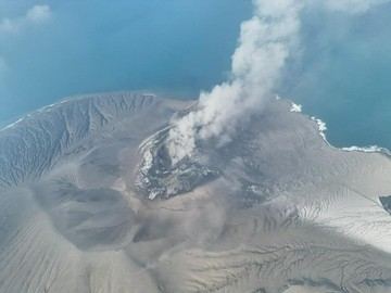 51 Warga Pandeglang Kena ISPA Imbas Abu Vulkanik Anak Krakatau