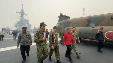 Kapal Jepang Bawa 3 Heli Chinook Tiba di Kalbar, Siap Bantu Atasi Karhutla