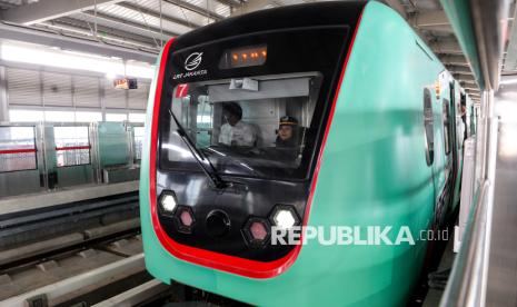 LRT Velodrome-Manggarai Batal Diresmikan RI 1, Jakpro: Masih Penyempurnaan
