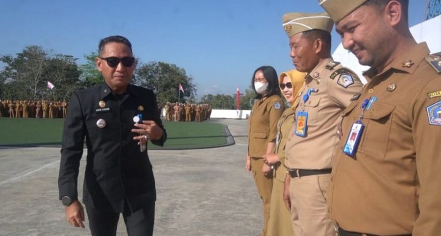 Sekda Kendari Ingatkan Camat dan Lurah Tak Abaikan Aturan, Eselon III Kader Pemimpin Masa Depan