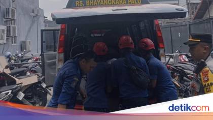 Karyawan Restoran di Palu Tewas Terjepit Lift Rusak