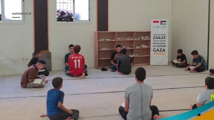 Jaga Cahaya Al-Qur’an di Gaza: WIZ dan KITA Palestina Salurkan Zakat untuk 500 Santri Penghafal Al-Qur’an