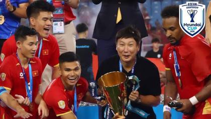 Kim Sang Sik Cetak Sejarah untuk Vietnam usai Juara Piala AFF 2026