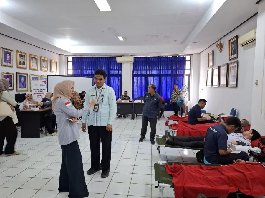 Donor Darah DPD RI Sultra : Setetes Darah Sejuta Harapan, Terkumpul 80 Kantong