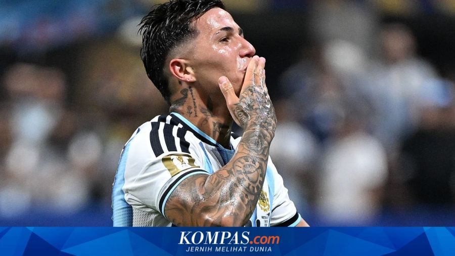 Man City Sepakat Bayar Rp 3 Triliun ke Chelsea untuk Gaet Enzo Fernandez