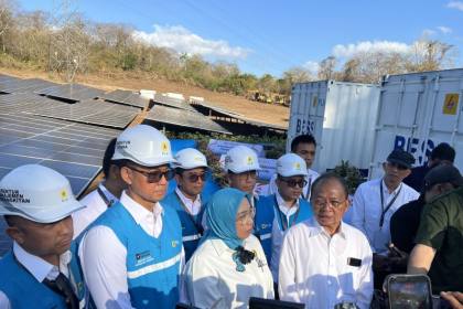 Pemerintah persiapkan perpres untuk PLTS 100 GWp