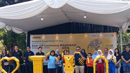 Bantargebang Tutup Pintu 2027, Maybank Ajak Siswa Pilah Sampah