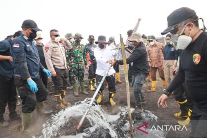 Gubernur Kalsel minta inovasi pembasahan gambut diterapkan menyeluruh