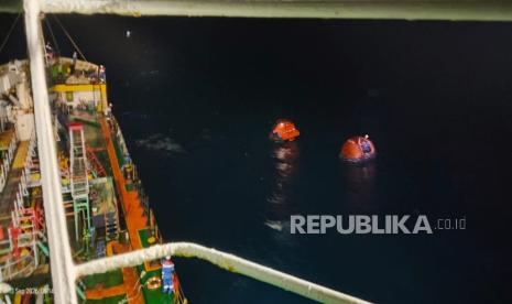 Kapal Pertamina Patra Niaga Bantu Selamatkan 16 Korban KMP Virgo Transport 08