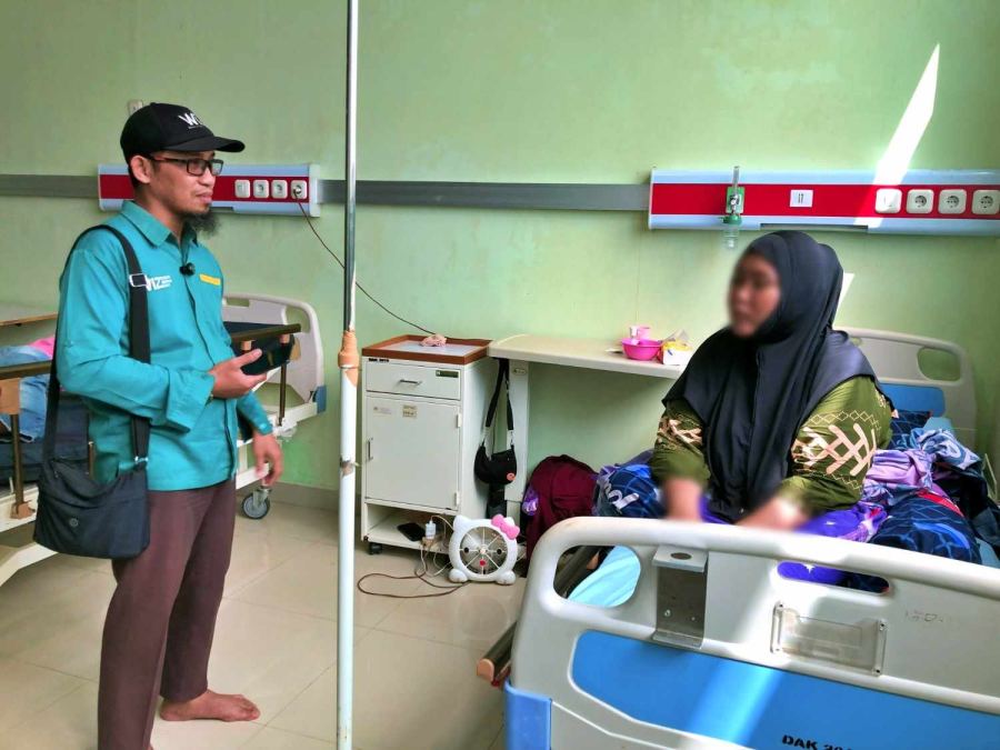 Berjuang Sendiri Besarkan Anak, Wati Ibu Tunggal di Parigi Moutong Terima Santunan Kesehatan dari WIZ