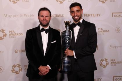 Bruno Fernandes sabet gelar pemain terbaik PFA musim 2025/2026