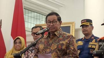 Tangga JPO Dewi Sartika di Tengah Jalan, Pramono Sediakan Pelican Cross