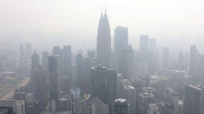 Malaysia Dibekap Asap Karhutla RI sampai Turki Mau Tangkap Netanyahu
