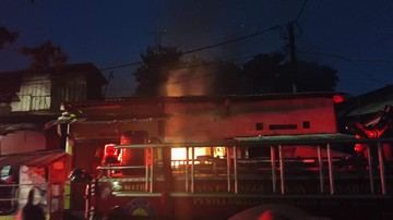 Kebakaran Rumah di Koja Jakut, 11 Unit Damkar Dikerahkan
