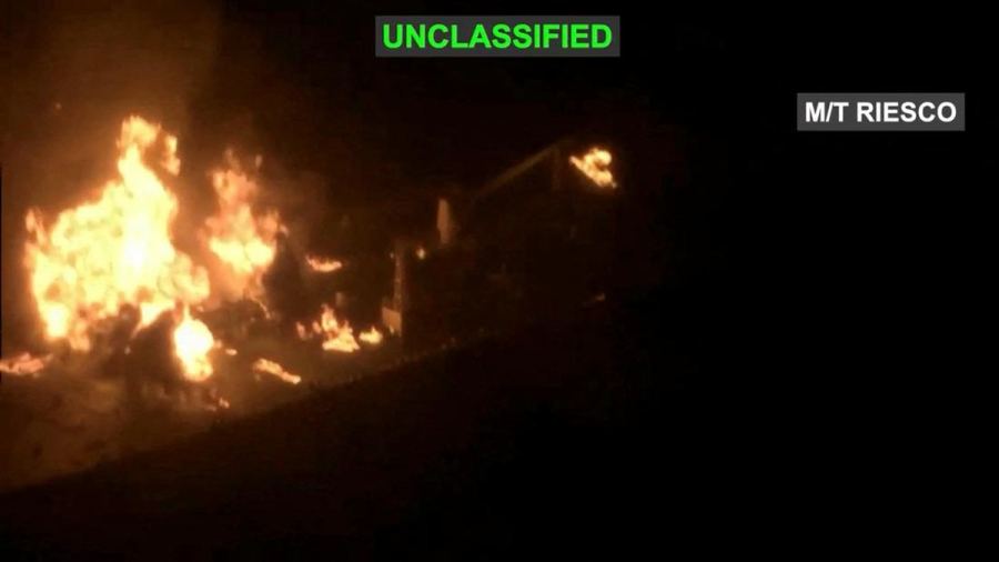 Api Membara, Penampakan 5 Kapal Tanker Minyak Mentah Dibombardir AS