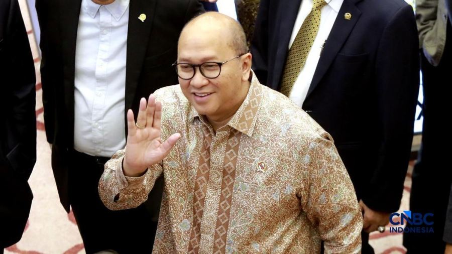 Rosan Lapor DPR, Investasi di RI tidak Lagi Eksploitasi Bahan Mentah