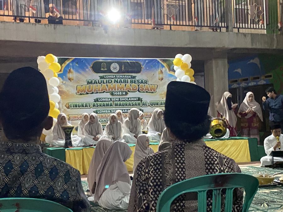 Pesantren Ummul Qurra Kendari Semarakkan Maulid dengan Lomba Seni Islami | LPP RRI