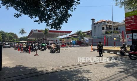 Pertamina Patra Niaga Gandeng Pemprov, Antrean BBM di Sejumlah SPBU Makassar Mulai Melandai