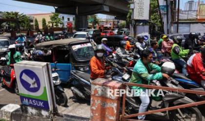 BBM Langka di Sulsel, Sistem Ganjil Genap Diterapkan untuk Kendalikan Antrian Membludak