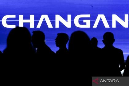 Changan Nevo Q06 ditawarkan dengan harga awal sekitar Rp389 juta