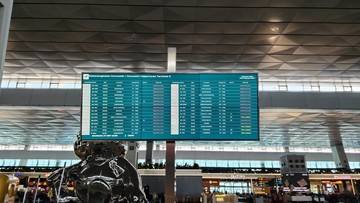 7 Bandara Ditutup, 2.300 Penerbangan Terdampak