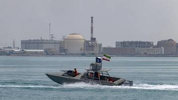 Garda Revolusi Iran Klaim Hancurkan Drone Laut AS di Selat Hormuz