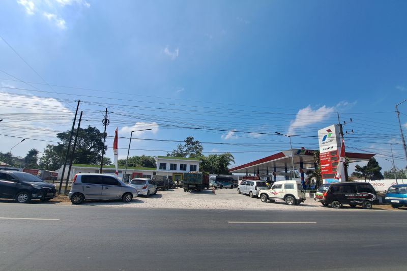 Pertamina pastikan stok BBM aman saat antrean panjang di SPBU Jember
