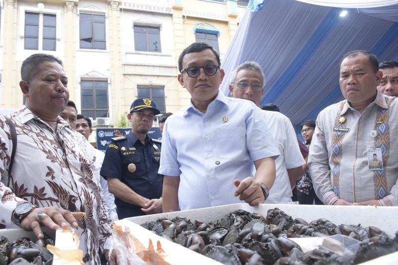 Balai Karantina lepas ekspor 22 komoditas unggul ke 14 negara tujuan 
