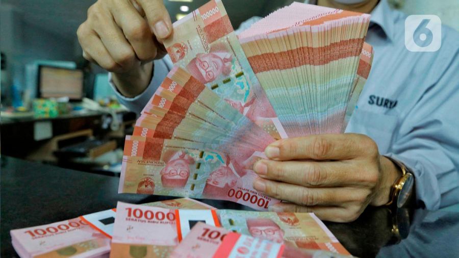 Rupiah Hari Ini Kembali Loyo ke 17.774 Imbas Harga Minyak