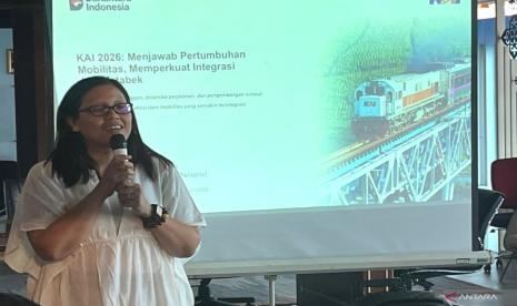 Penumpang Membeludak, KAI Perkuat Kapasitas Kereta Commuter Line Jalur Hijau