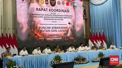 Pemerintah Larang Sementara Pembukaan Lahan Metode Kearifan Lokal
