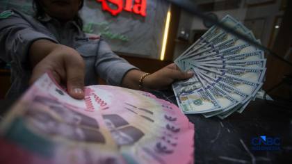 Rupiah Ditutup Hijau Sore Ini, Dolar AS Terkoreksi ke Rp17.630