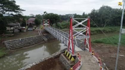 Kementerian PU Mau Bangun 200,44 Km Jalan-2.141 M Jembatan, Kapan?