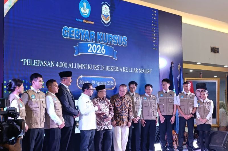 FPLKP lepas 4.021 alumni LKP untuk bekerja di 11 negara