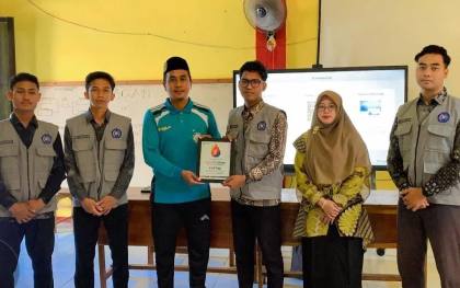 KKNT di SMA IT Al Azhar Sedayulawas Berakhir, Tinggalkan Kenangan dan Jejak Pengabdian