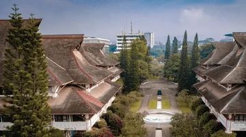 Tracer Study SBM ITB: Lulusan Kewirausahaan Banyak yang Langsung Kerja Usai Lulus