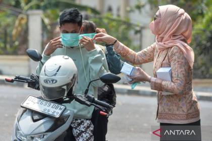 Paparan abu vulkanik bisa membahayakan penderita penyakit pernapasan