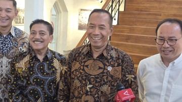 Erupsi Anak Krakatau, Kemendikti Imbau Kampus Terapkan Kelas Daring-Hibrid